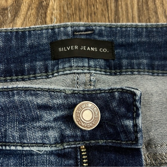 Silver Eddie Medium Wash Tapered Leg Jeans W42/L32 - Picture 2 of 12